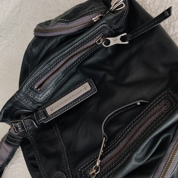 BCBG leather handbag - Picture 2 of 8